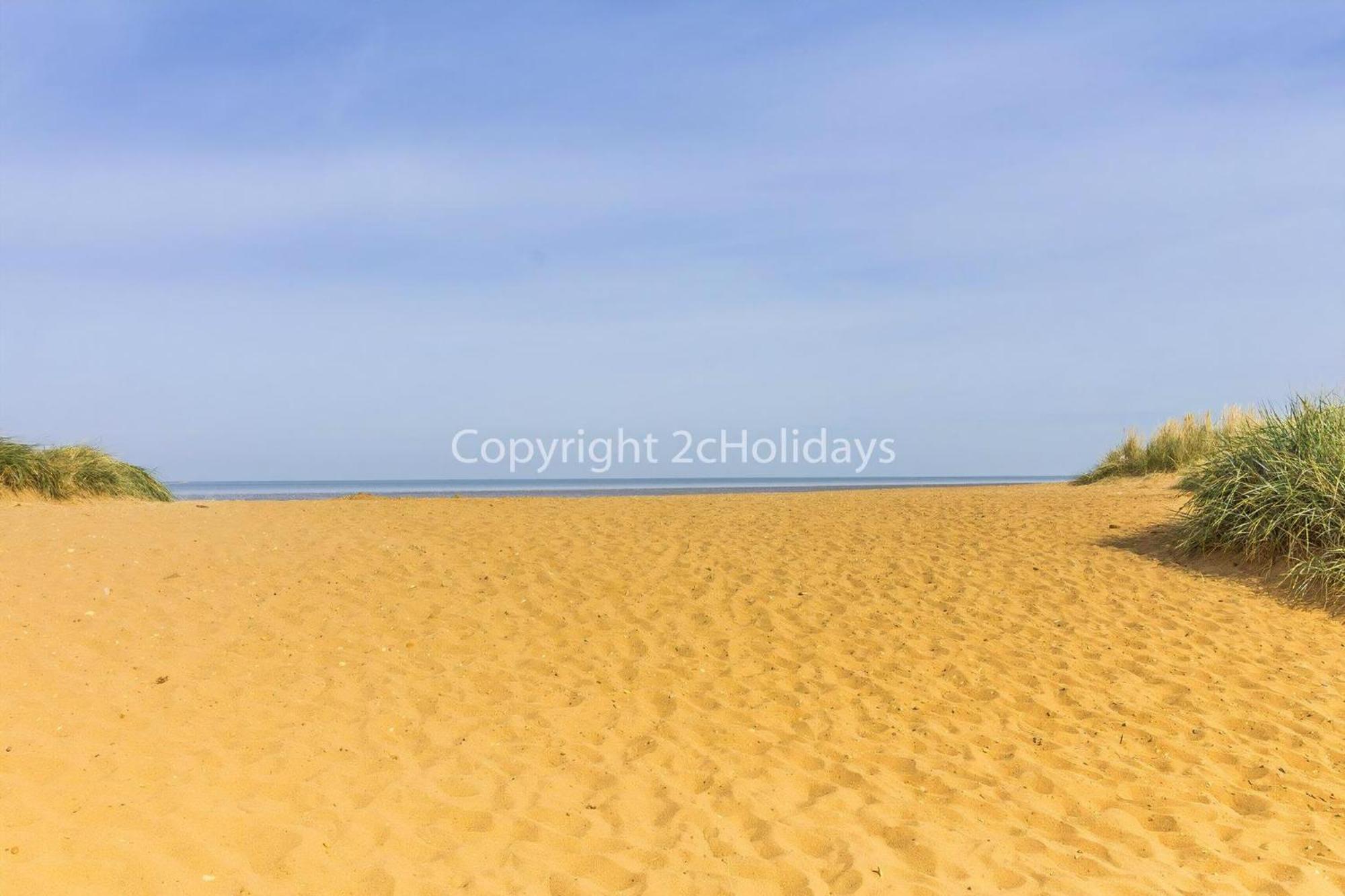 8 Berth Caravan With Free Wifi At Heacham Holiday Park In Norfolk Ref 21008E Екстериор снимка