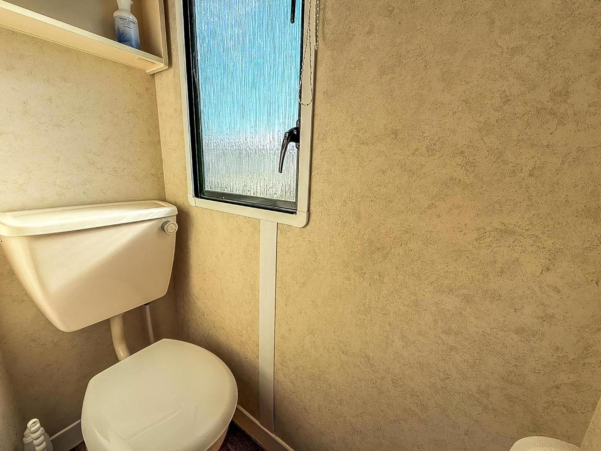 8 Berth Caravan With Free Wifi At Heacham Holiday Park In Norfolk Ref 21008E Екстериор снимка