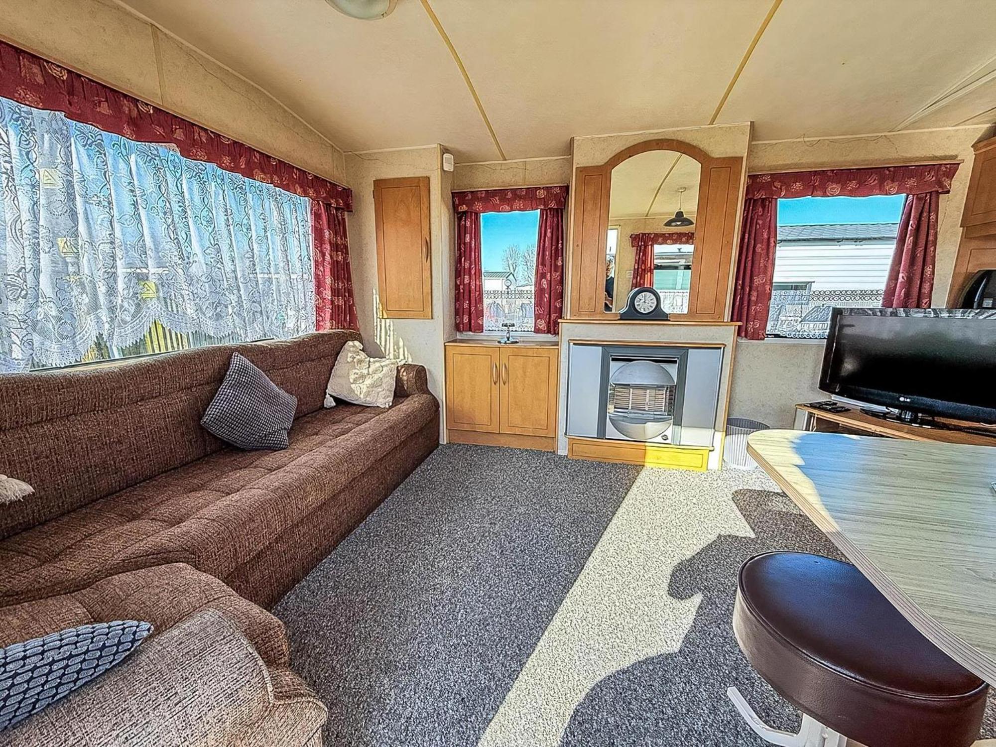 8 Berth Caravan With Free Wifi At Heacham Holiday Park In Norfolk Ref 21008E Екстериор снимка