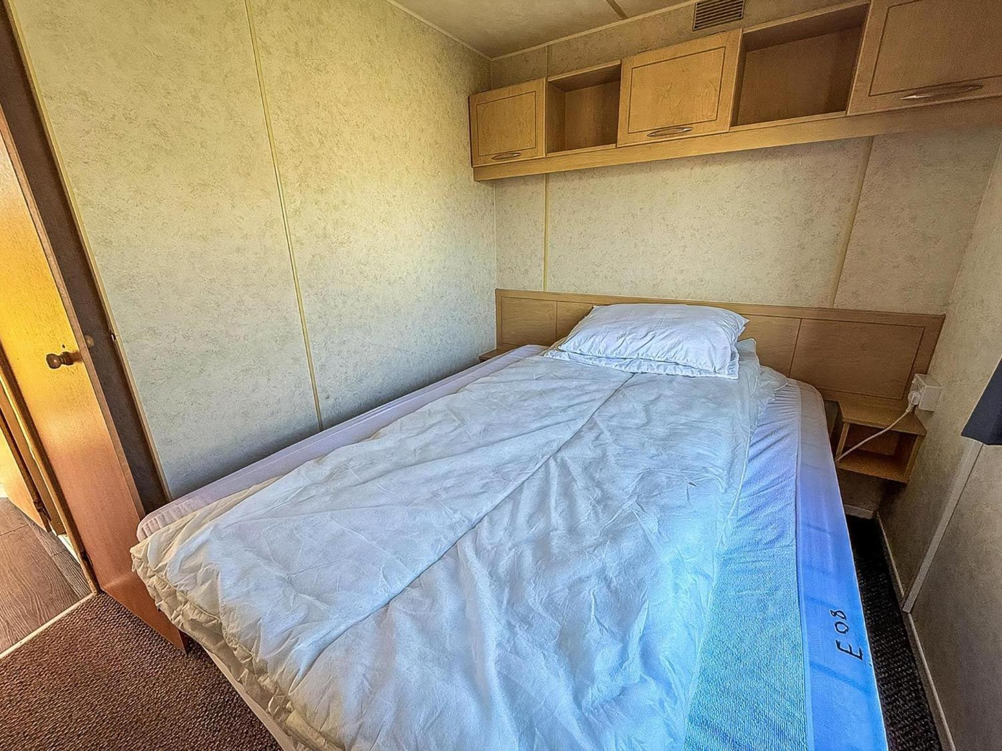8 Berth Caravan With Free Wifi At Heacham Holiday Park In Norfolk Ref 21008E Екстериор снимка
